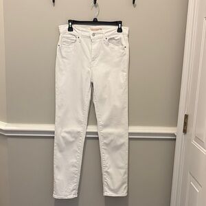 Women's White Levi’s Jeans